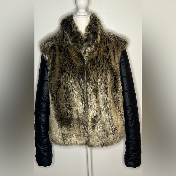 Norikio Cropped Faux fur jacket - Picture 3 of 5